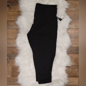 Ideology Low Impact Deep Black Capri Yoga Pants XXL NWT